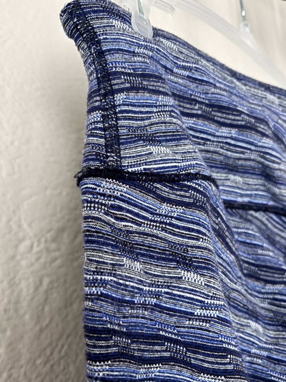 Lululemon Wunder Under High-Rise Leggings | Blue Stripe Pattern | Size 4 - Picture 6 of 7